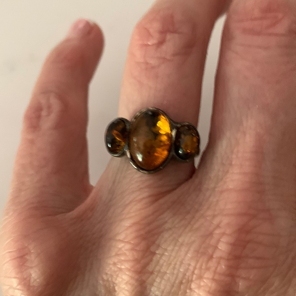 Amber ring in sterling silver